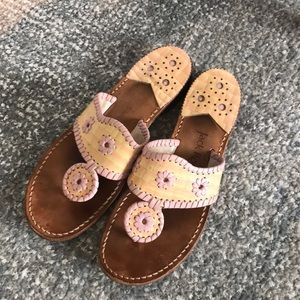 Jack Rogers in pink/croc print